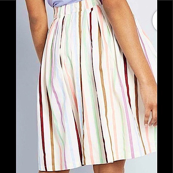 ModCloth Aspiration Creation Pleated Skirt - Picture 7 of 12